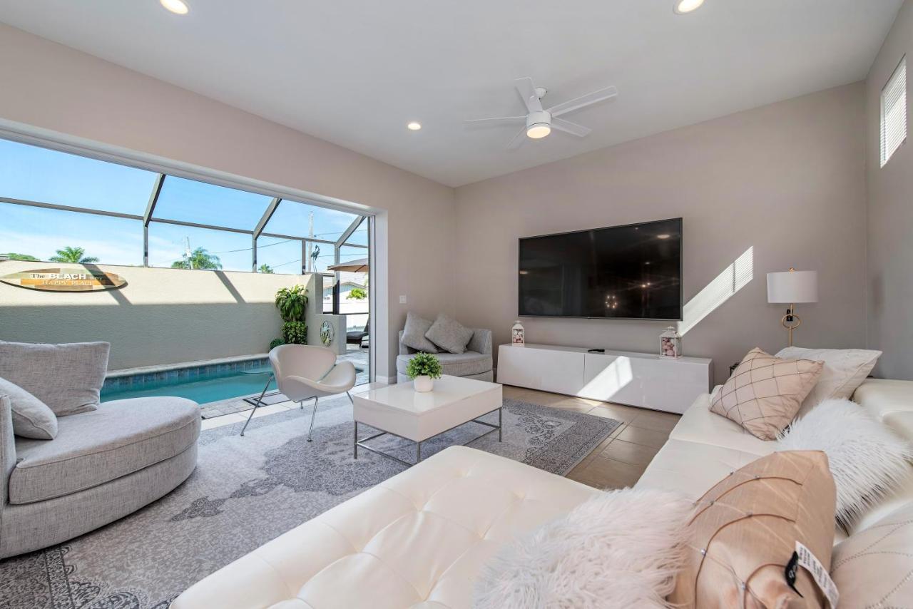 Vacation Home With Pool. 4 Bedrooms. Sleeps 10 Naples Exterior photo
